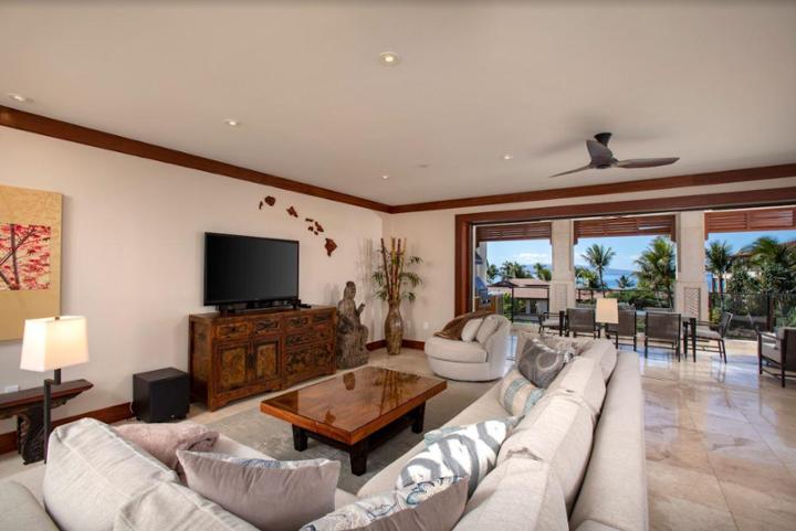 Wailea Beach Villas | F201